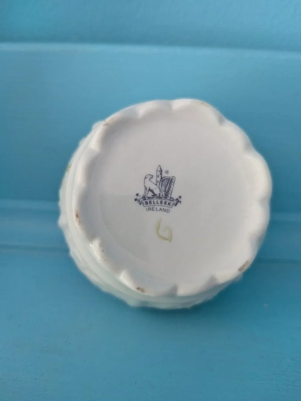 Belleek harps base vintage